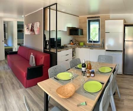 Hotel Camping Le Mas Des Sedaries Villefort  Exterior foto